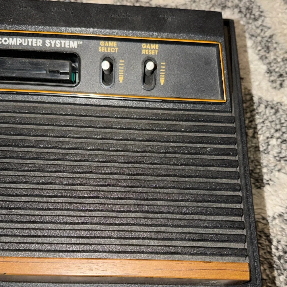 Atari 2600 Video Game Console With 7 Games Bundle Vintage Tested Works Great US.